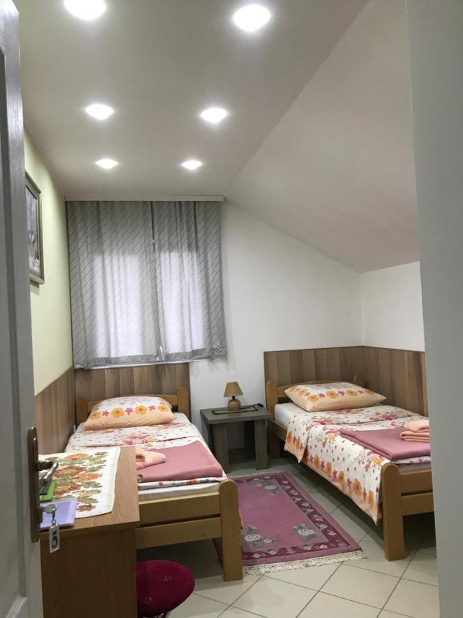 Guesthouse Rebel Deliblato Dış mekan fotoğraf