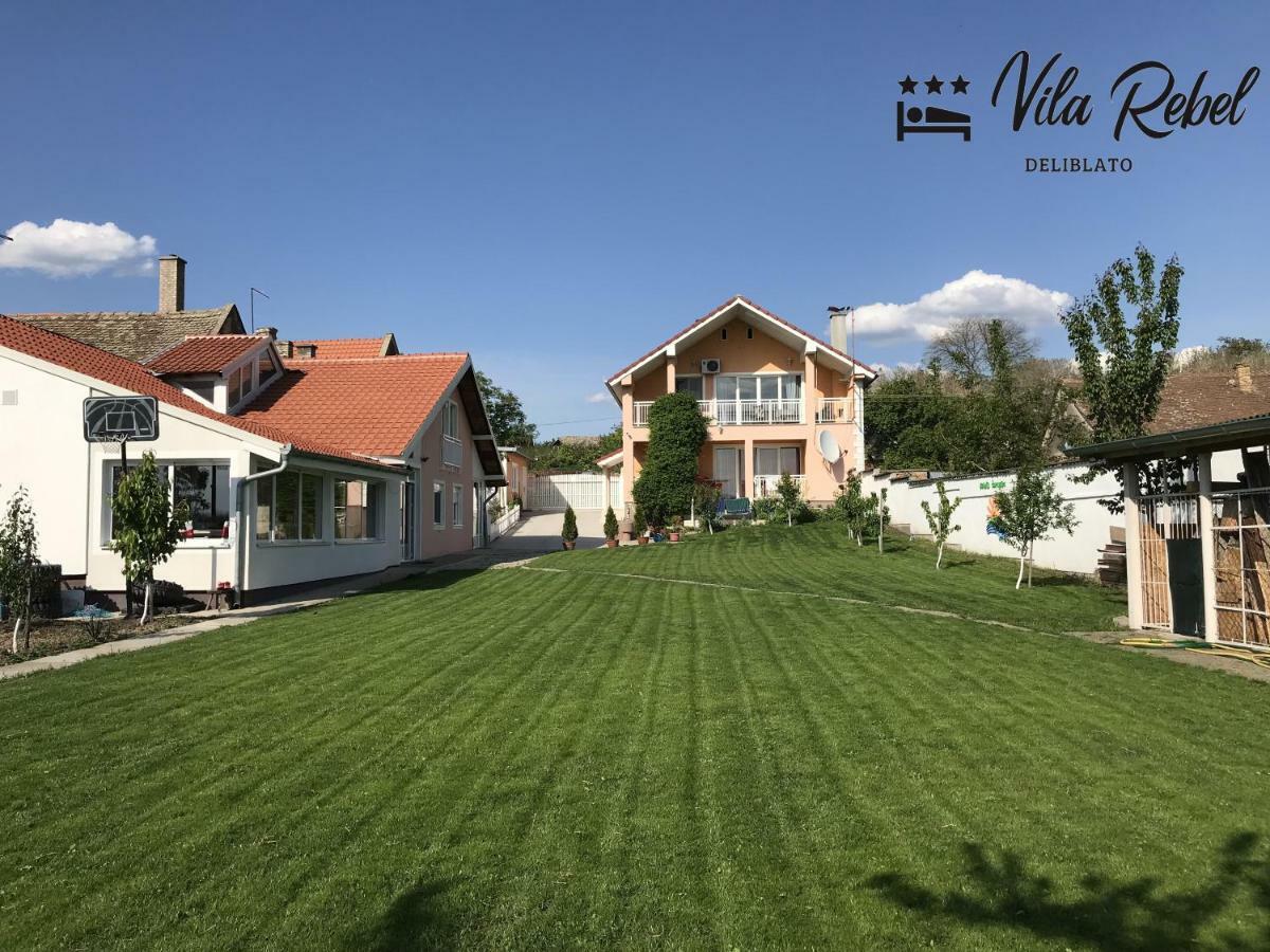 Guesthouse Rebel Deliblato Dış mekan fotoğraf