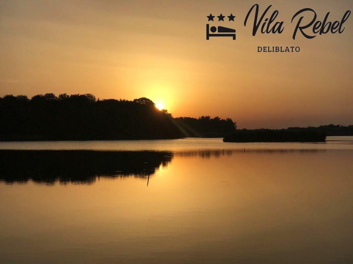 Guesthouse Rebel Deliblato Dış mekan fotoğraf