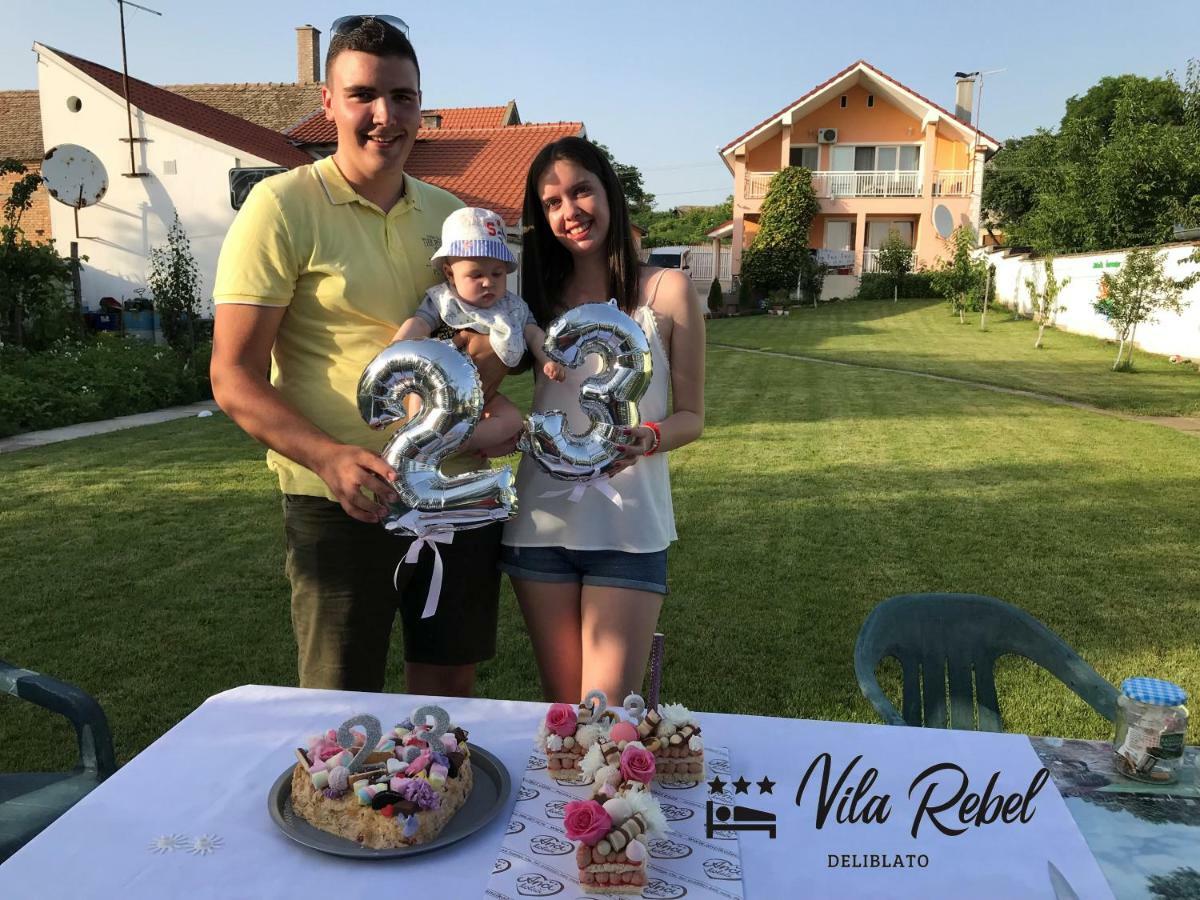 Guesthouse Rebel Deliblato Dış mekan fotoğraf